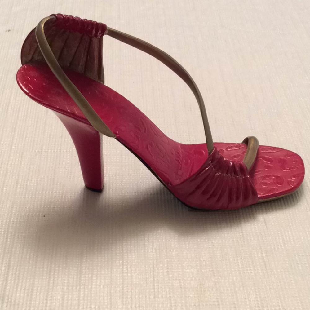 Just The Right Shoe Miniature “Wild Fire” Collect